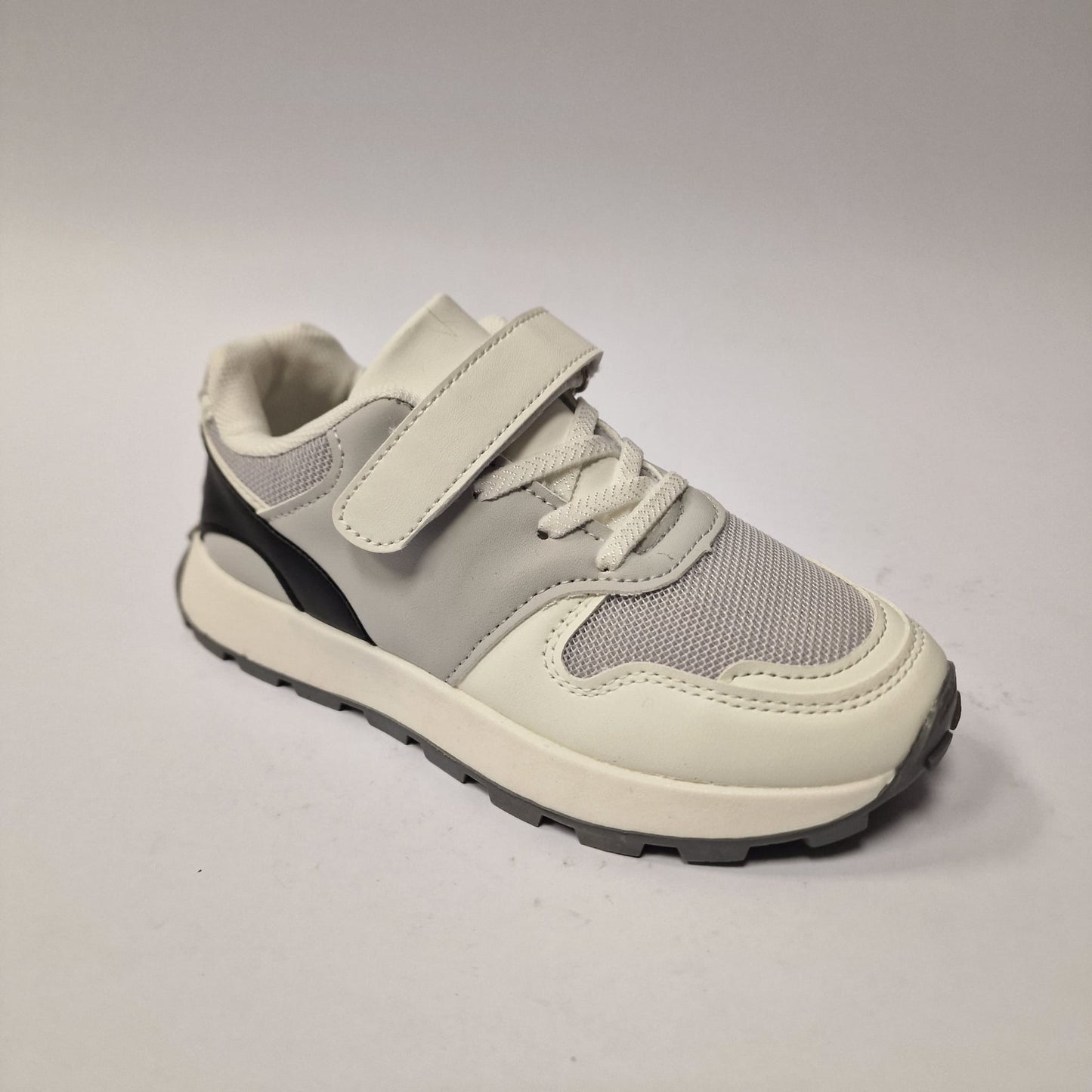Sneakers Grey